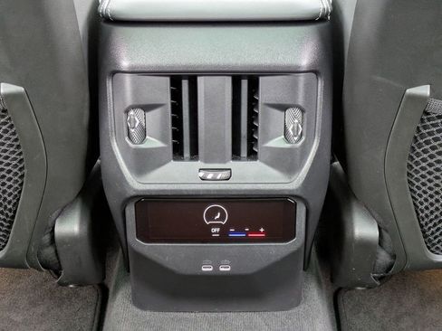 Used 2025 BMW X3 xDrive30i w/ Premium Package image 18