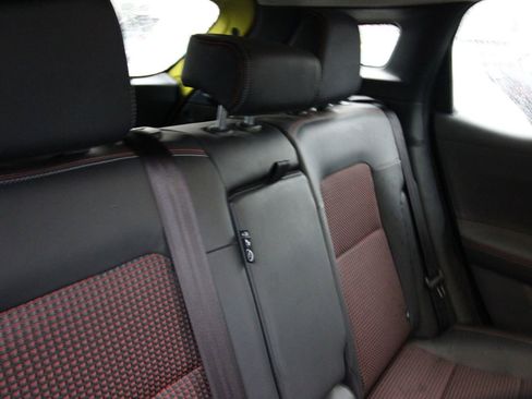 Used 2025 Nissan Kicks SR image 25