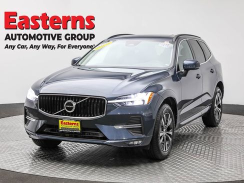 Used 2023 Volvo XC60 B5 Core image 1