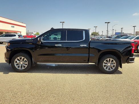 Used 2020 Chevrolet Silverado 1500 High Country w/ Z71 Off-Road Package AWD/4WD image 2