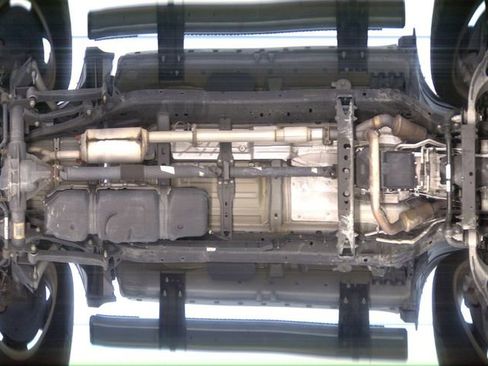 Used 2019 RAM 1500 Laramie image 17