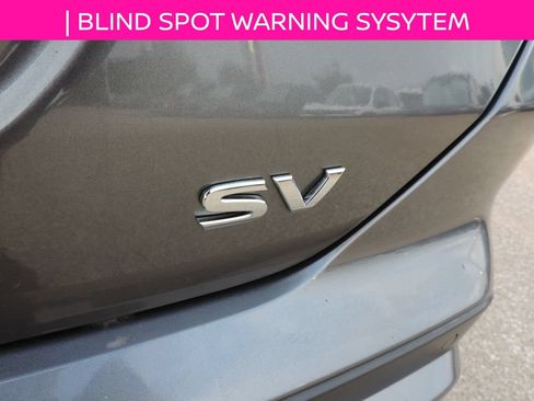Used 2024 Nissan Kicks SV FWD image 12