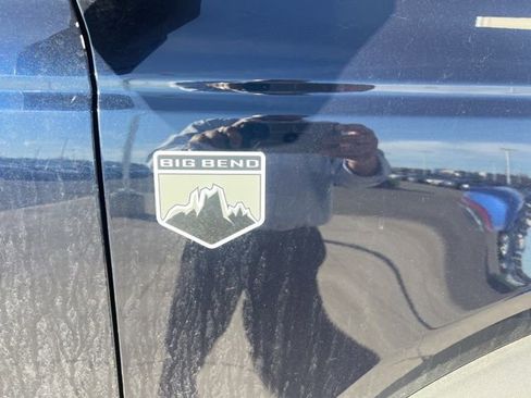 Used 2021 Ford Bronco Big Bend image 3