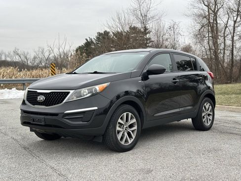 Used 2014 Kia Sportage LX image 3