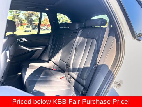 Used 2021 BMW X5 sDrive40i w/ M Sport Package image 14