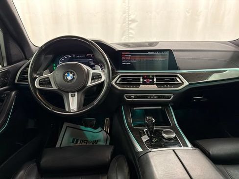 Used 2022 BMW X5 M50i AWD/4WD image 30