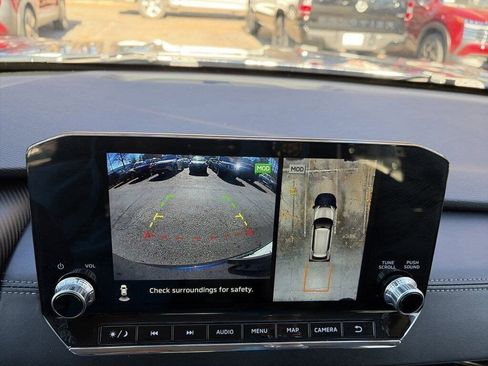 Used 2024 Mitsubishi Outlander SE image 14