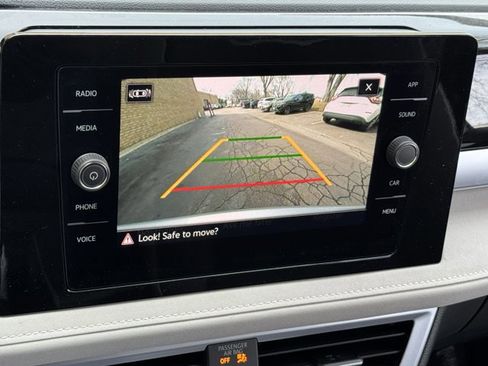 New 2026 Volkswagen Taos SE AWD/4WD image 29