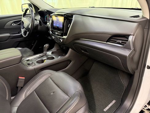 Used 2020 Chevrolet Traverse Premier w/ Redline Edition AWD/4WD image 29