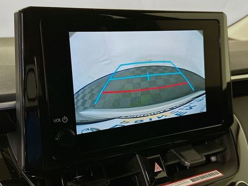 Certified 2025 Toyota Corolla LE image 17