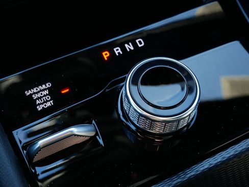 New 2026 Jeep Grand Cherokee Limited AWD/4WD image 19