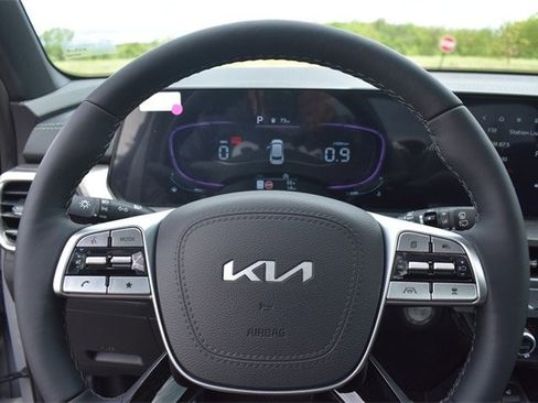 New 2025 Kia Telluride EX X-Pro image 28