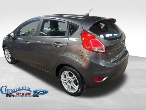 Used 2018 Ford Fiesta SE image 3