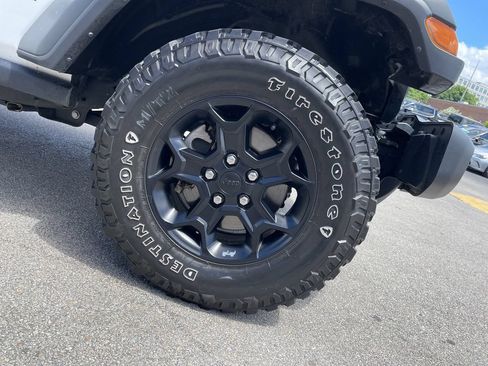 Used 2022 Jeep Wrangler Sport AWD/4WD image 11