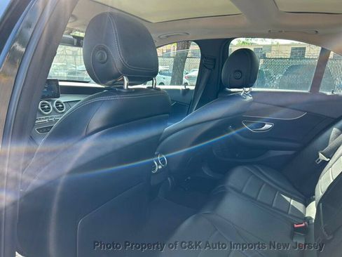 Used 2020 Mercedes-Benz C 300 4MATIC Sedan image 25