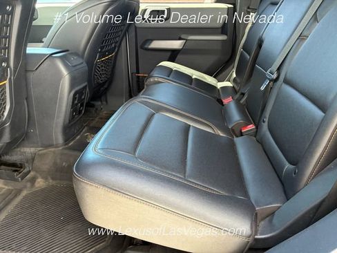 Used 2022 Ford Bronco Badlands AWD/4WD image 5