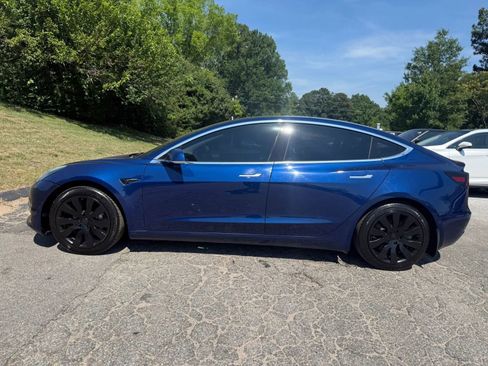 Used 2018 Tesla Model 3 Mid Range RWD image 5