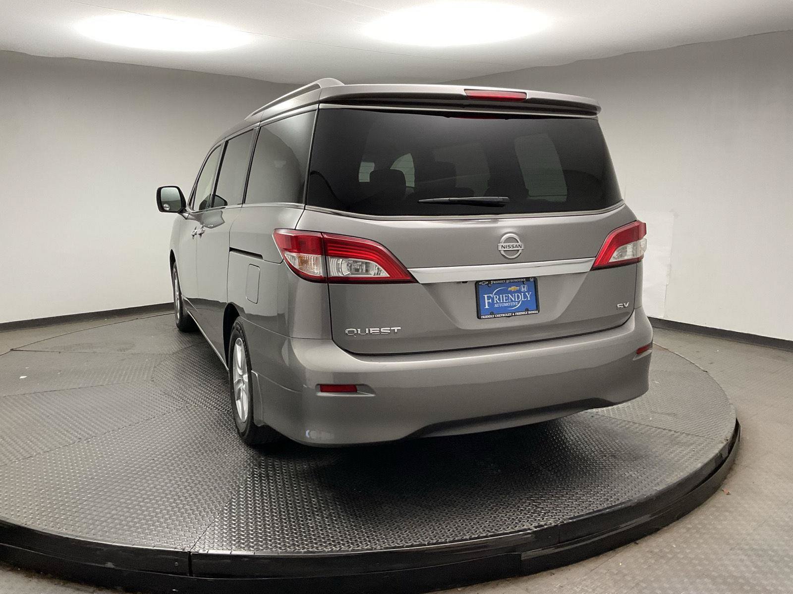 Used 2011 Nissan Quest SV w/ Value Cargo Pkg FWD image 5