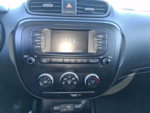 Used 2018 Kia Soul image 15