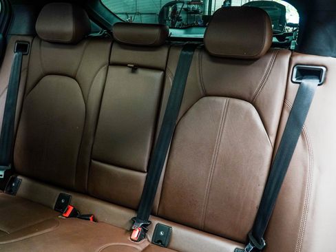 Used 2022 Alfa Romeo Stelvio Ti image 37