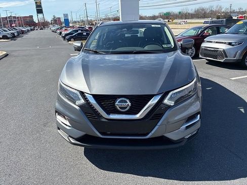 Used 2020 Nissan Rogue Sport SL w/ Premium Package image 14