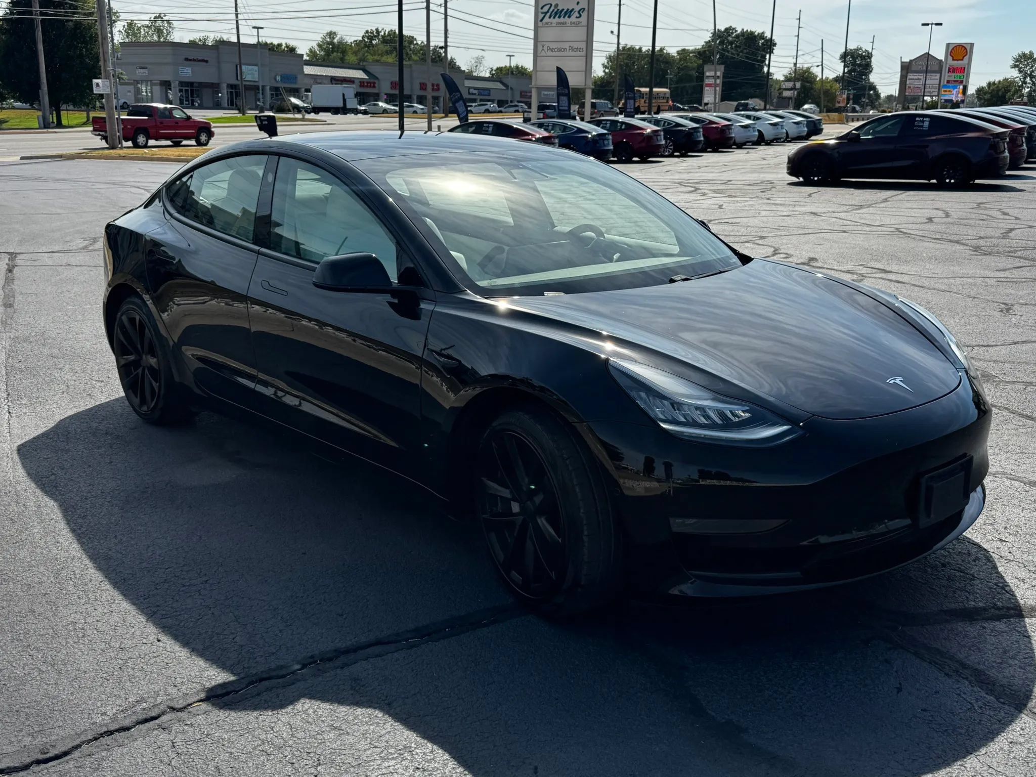 Used 2021 Tesla Model 3 Standard Range Plus RWD image 4