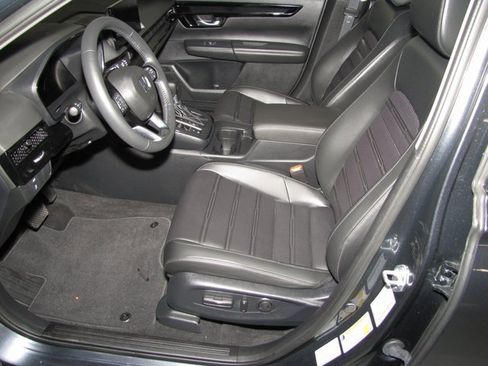 Certified 2024 Honda CR-V EX-L image 9