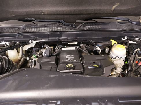 Used 2019 RAM 3500 Tradesman AWD/4WD image 18