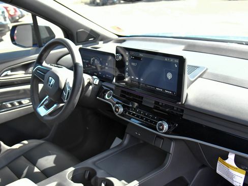 Used 2024 Honda Prologue Touring image 51