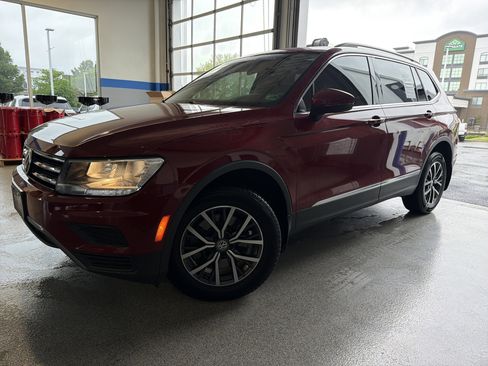 Used 2020 Volkswagen Tiguan S AWD/4WD image 5