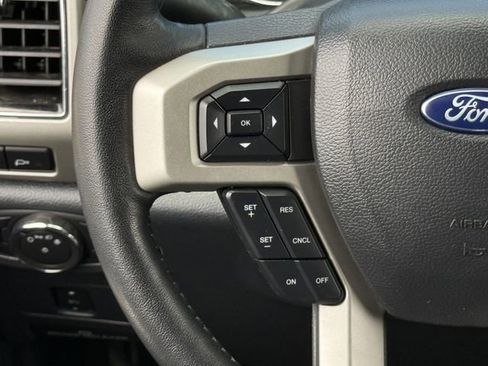 Used 2022 Ford F250 Lariat w/ Lariat Value Package AWD/4WD image 15