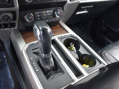 Used 2020 Ford F150 Lariat image 8