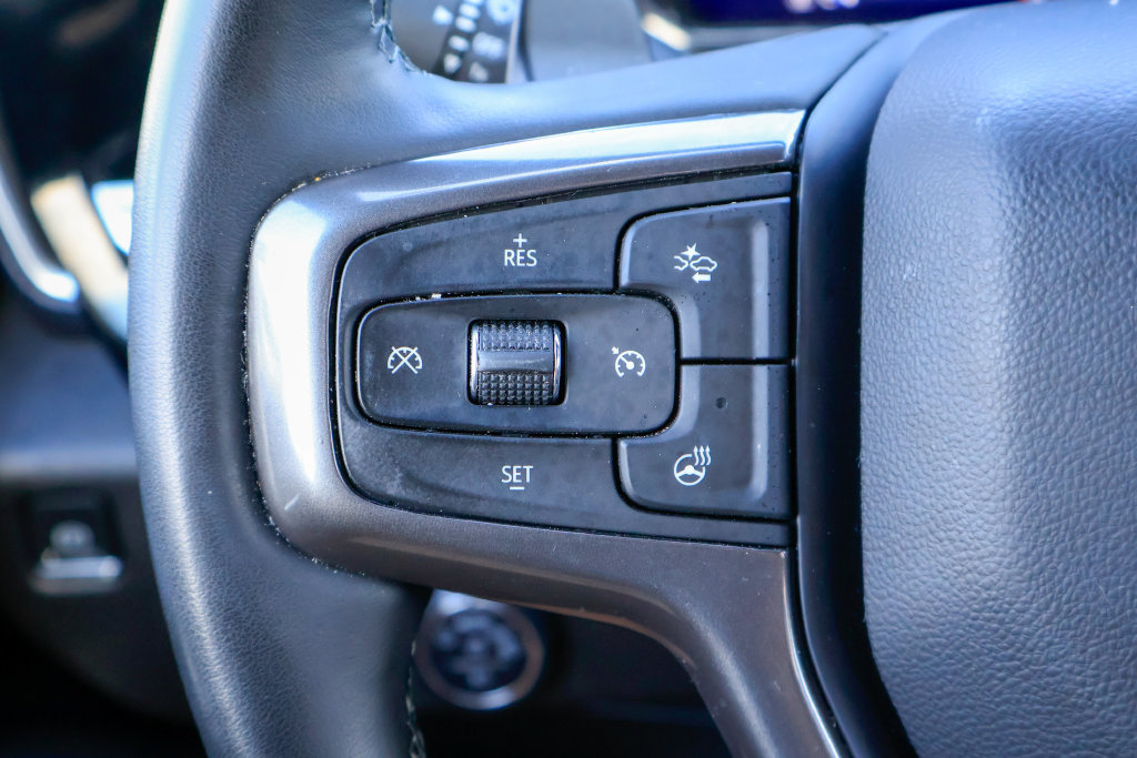 Used 2024 Chevrolet Silverado 1500 High Country RWD image 12