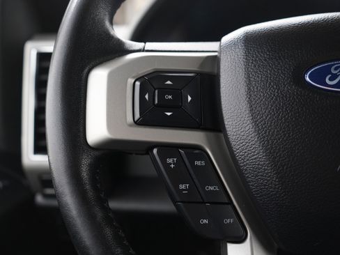 Used 2018 Ford F150 Lariat AWD/4WD image 23