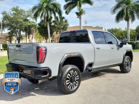 Certified 2024 GMC Sierra 2500 AT4X AWD/4WD image 4