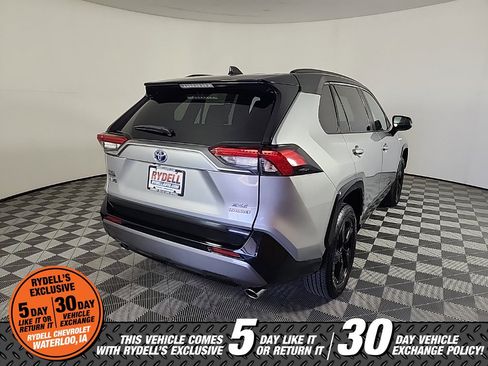 Used 2021 Toyota RAV4 XSE image 10