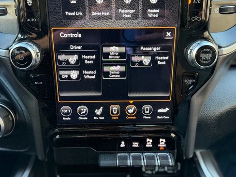 Used 2020 RAM 1500 Big Horn AWD/4WD image 38