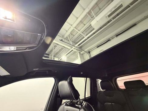 Certified 2022 Jeep Grand Cherokee Summit image 23