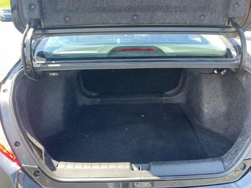 Used 2019 Honda Civic EX image 13