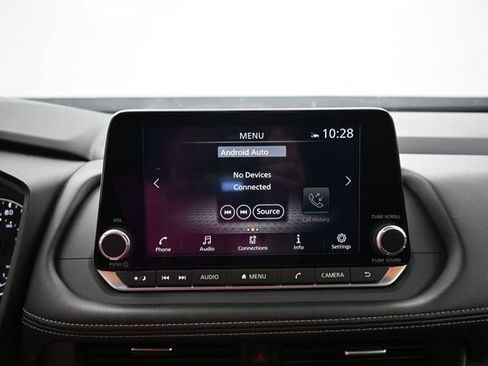 Used 2025 Nissan Rogue SV AWD/4WD image 37