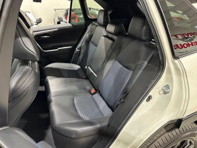 Used 2022 Toyota RAV4 XSE AWD/4WD image 17