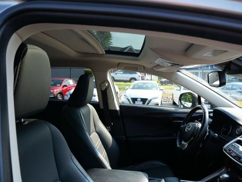 Used 2018 Lexus NX 300 FWD w/ Comfort Package image 30