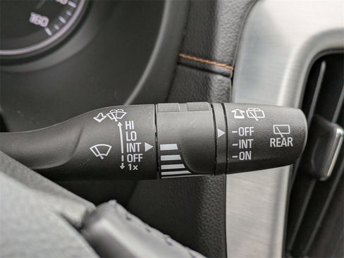 Used 2019 GMC Terrain SLE image 37