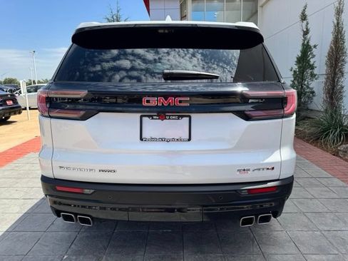 Used 2024 GMC Acadia AT4 w/ Super Cruise Package AWD/4WD image 10