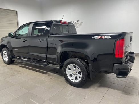 Used 2022 Chevrolet Colorado LT w/ LT Convenience Package image 4