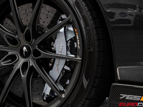 Used 2021 McLaren 765LT RWD image 34