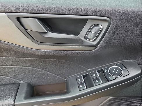 Used 2023 Ford Escape FWD image 12