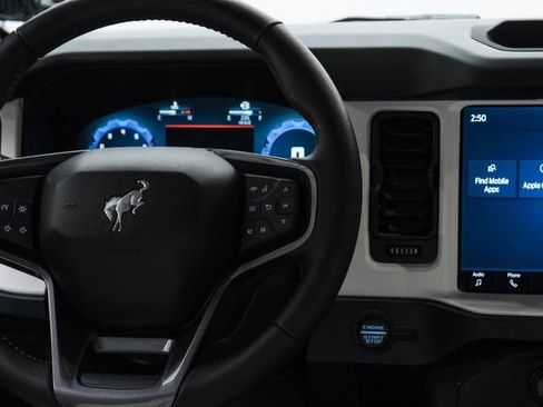 Used 2025 Ford Bronco Heritage Edition image 54