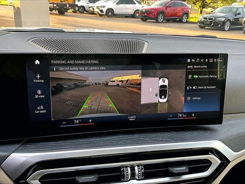 Used 2024 BMW M440i Convertible w/ Premium Package image 21