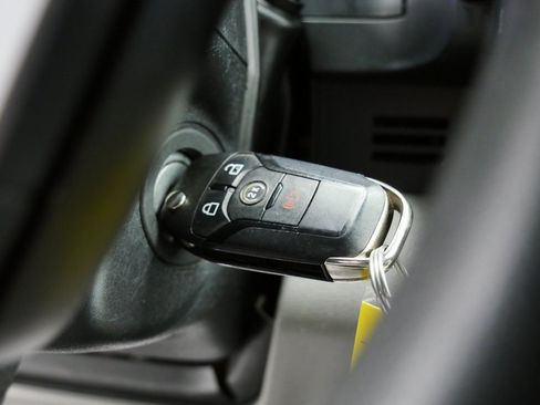 Used 2020 Ford F350 XLT w/ XLT Premium Package image 27